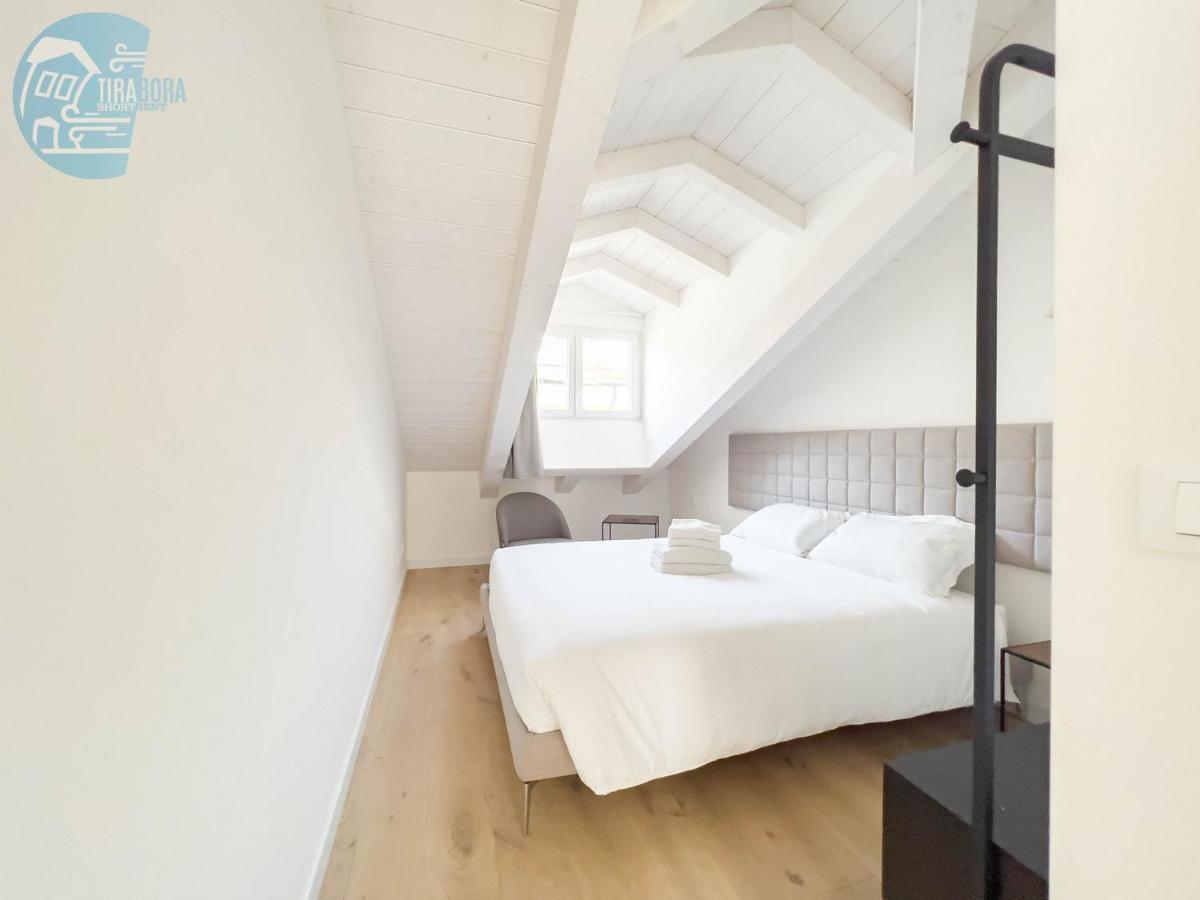 Slataper 19 Tirabora Short Rent Apartment ตรีเอสเต ภายนอก รูปภาพ