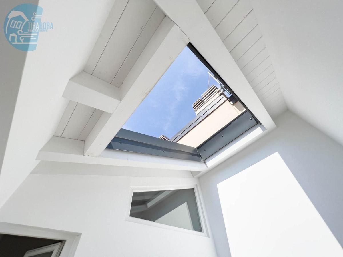 Slataper 19 Tirabora Short Rent Apartment ตรีเอสเต ภายนอก รูปภาพ