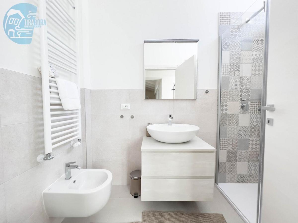 Slataper 19 Tirabora Short Rent Apartment ตรีเอสเต ภายนอก รูปภาพ