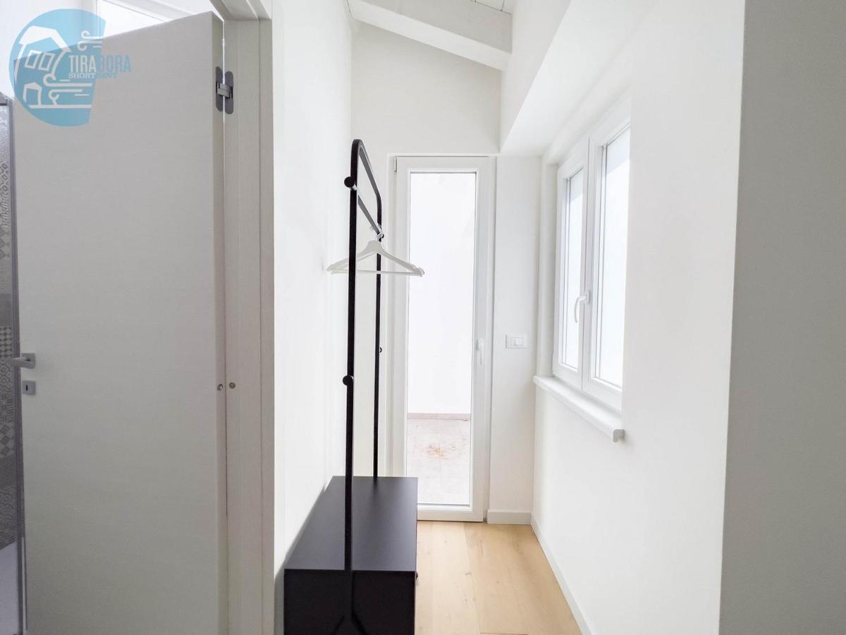 Slataper 19 Tirabora Short Rent Apartment ตรีเอสเต ภายนอก รูปภาพ